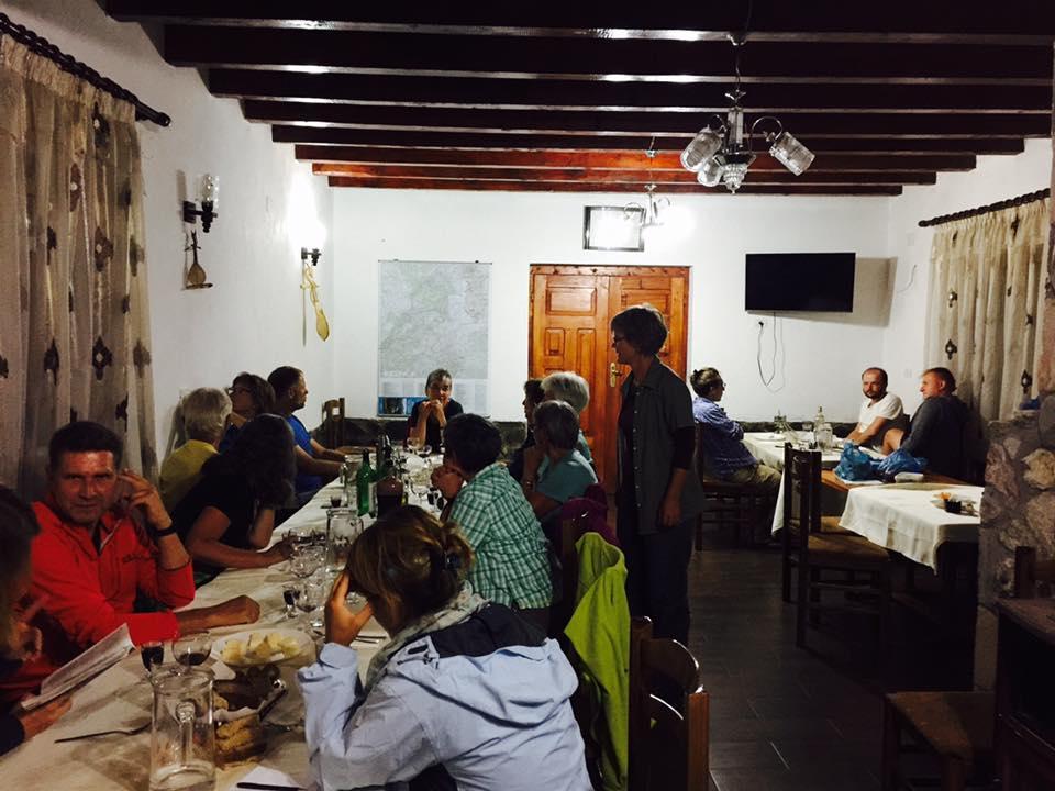 Lepushe Guesthouse Alpini מראה חיצוני תמונה